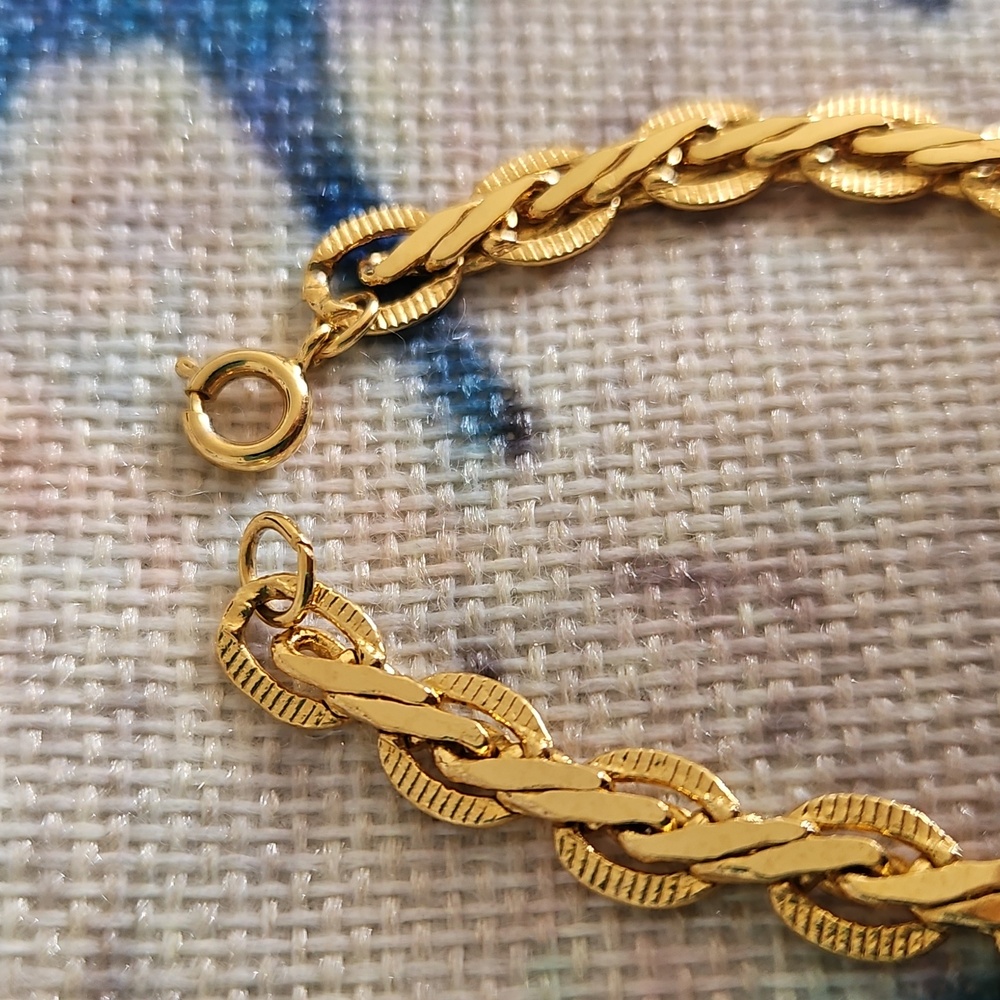 Vintage 80's Goldtone Link Chain - Picture 13 of 15